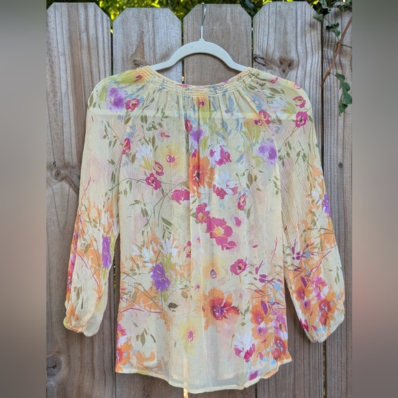 Sundance Silk Light Yellow Floral Patterned Lightweight Blouse - Picture 8 of 12
